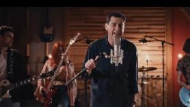 Juanma Moreno da el cante... literal: publica un videoclip en la recta final de la campaña andaluza