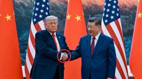 Una experta en protocolo pone la lupa en lo que hace Trump con Xi Jinping en este momento y sentencia como pocos