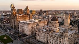 Liverpool aprueba un código de conducta para los 'turistas Beatles' que incluye prohibición total de pisar la calle en la que nació George Harrison