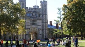 Un catedrático de ética, sobre el fraude con IA en Princeton: "No solo está en juego el alma de la educación, sino también el desarrollo del pensamiento crítico de toda una generación"