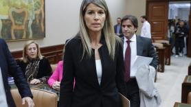 Maribel Vilaplana, la periodista que comió con Mazón, rompe a llorar en el Congreso: "Ya sé que no me están juzgando, pero me siento juzgada"