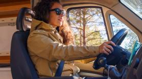 M. Bibiloni (31 años), funcionaria mallorquina, obligada a vivir en una autocaravana: "Hice todo lo que se supone que tenía que hacer y aun así no basta para acceder a una vivienda"