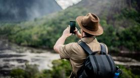 Científicos alertan del impacto de Instagram en la fauna salvaje: animales huyendo, rutas colapsadas y turistas en busca de la foto perfecta
