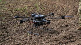 Ni señales de radio ni radares de rastreo: el dron planeador militar de EEUU de nueva generación que cae desde 7.500 metros en la más absoluta sombra
