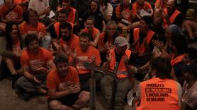 El Sindicato de Inquilinas se encierra en la sede de la Seguridad Social hasta que el Gobierno no paralice los desahucios y las subastas de sus viviendas
