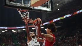 El Olympiacos gana su cuarta Euroliga ante un Real Madrid con menos "armas" pero al que plantó cara hasta el final