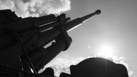 Los militares ucranianos están alucinando con los cazacarros italianos B1 Centauro: "El disparo más lejano que hicimos fue a 11 kilómetros"