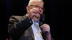 Un exministro alemán lanza un aviso si el gran partido conservador acaba pactando con la ultraderecha: "La gente preguntará si la historia se repite"