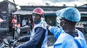 La OMS contabiliza más de 900 casos sospechosos de ébola en República Democrática del Congo