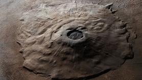 El monte Olimpo de Marte es el más alto del Sistema Solar: así es la ilusión óptica que esconde el brutal tamaño de su ladera