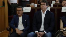 El hermano de Pedro Sánchez entra a la Audiencia de Badajoz por la puerta trasera