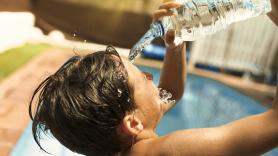 La Aemet activa avisos amarillos y naranjas por calor y asegura que las temperaturas son propias del "período más cálido del año"