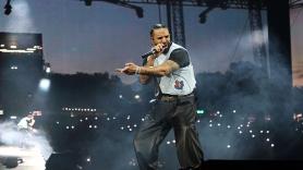 Michael Jackson ya no es el cantante masculino con más números uno de la historia: este rapero canadiense le acaba de arrebatar el récord