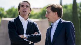 Hasta Almeida ha tenido que salir a matizar "el que pueda hacer que haga" de Aznar