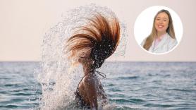 Leire Barrutia, dermatóloga, sobre cómo cuidar el cabello en verano: "Si tienes el pelo mojado en la playa o en la piscina evita recogerlo durante tiempo prolongado"