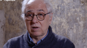 Alfonso Martínez Arias, biólogo del desarrollo: "Tú no vienes de un gen, vienes de una célula, y por eso no somos nuestro ADN"