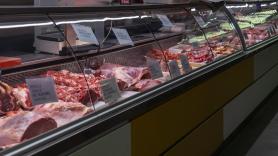 El cartel que cuelgan en una carnicería sobre los perros se ha visto casi un millón de veces