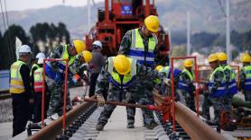China reduce un viaje de siete horas a 90 minutos en 9 horas de trabajo: movilizaron a más de 1.000 trabajadores