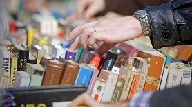 Ocho de cada diez librerías de Madrid ven la presión inmobiliaria como la principal amenaza a su negocio: "Trabajamos solo para pagar el alquiler"