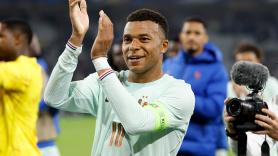 Kylian Mbappé responde a la senadora paraguaya que le dijo que "en vez de leche materna chupaba cocos"