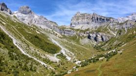 Oculto 2.000 años a 2.100 metros de altura: descubren en los Alpes suizos un campamento militar romano desconocido hasta ahora