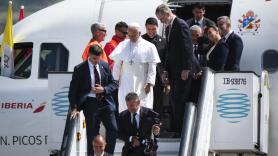 El papa León XIV regresará a Roma en el Falcon que le ha ofrecido el rey de España