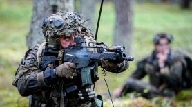 El jefe de la Fuerza Aérea alemana avisa a Moscú: "Si se ataca a la OTAN defenderemos cada centímetro de nuestro territorio"