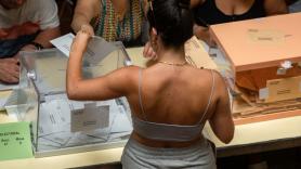 Ellas, de izquierdas y ellos, de derechas: ¿de verdad piensa y vota así la Generación Z?