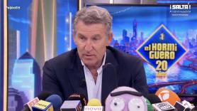 Feijóo achaca su nivel de inglés a la escuela rural y un joven gallego habla por muchos al preguntarle "qué ha hecho" todos estos años