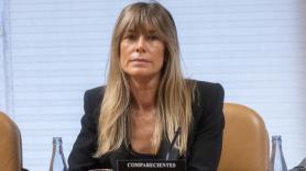 Begoña Gómez entrega su pasaporte: los 17 minutos de la esposa de Pedro Sánchez en el juzgado del juez Peinado