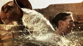 Antes del aire acondicionado, la gente se sentaba sobre bloques de hielo, los abanicaba para refrescarse e incluso los lamía para sobrevivir a las olas de calor