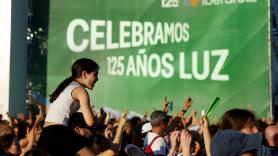 Más de 35.000 personas celebran en Madrid el 125 aniversario de Iberdrola en un festival benéfico con grandes artistas