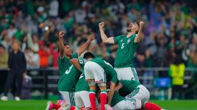 Fiesta nacional: México pasa a octavos tras batir a Ecuador y el "imaginemos cosas chingonas" se reactiva
