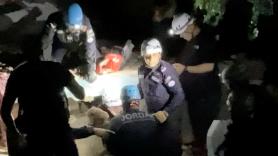 Rescatan en Venezuela a un niño tras seis días atrapado entre escombros del terremoto