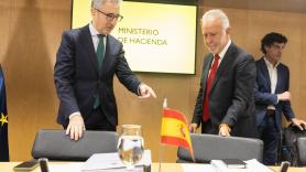 Hacienda pone sobre la mesa de las CCAA un margen del déficit del 0,1 % del PIB anual hasta 2029