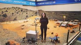 Claire, de desembalar un váter espacial a los 14 años a dirigir el equipo de la ESA que planea la exploración de Marte: "Supe que eso era siempre lo que quería hacer"