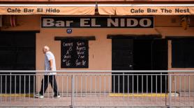Hugo Subtil, investigador en Zúrich, sobre los pueblos que pierden su último bar: "La gente lo vive como una señal de quedarse atrás, de un lugar que se vacía"