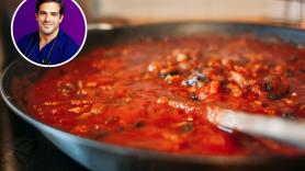 Aurelio Rojas, cardiólogo, sobre por qué deberías cocinar el tomate: "Contiene uno de los antioxidantes naturales más potentes"