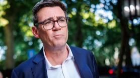 Adiós a la 'miniera' Starmer en Reino Unido: ¿puede Andy Burnham salvar al laborismo?