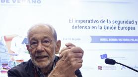 Solana, de cal y arena: aplaude el papel de España en la OTAN, pero muestra su "dolor" por la corrupción del PSOE