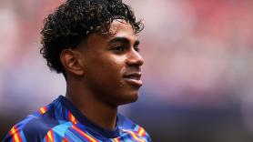 Lo que dice Río Ferdinand al ver a Lamine Yamal salir al campo va a dar que hablar: "Cuando el juego parece aburrido, él me da muchísima alegría"