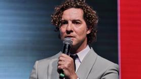 El emotivo homenaje de David Bisbal a las víctimas del incendio de Los Gallardos