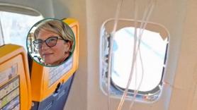 La mujer del hombre succionado por la ventanilla rota del avión de Ryanair: "Si morimos, morimos juntos"