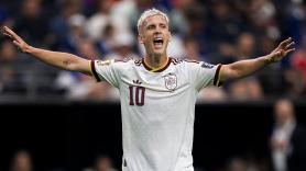 El futbolista Dani Olmo se pronuncia sobre lo que está ocurriendo en Ceuta: "También nos tienen que unir las cosas difíciles"