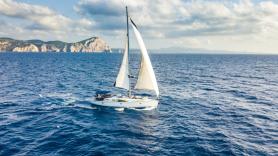 Verónica, 26 años, vive en un velero en el Ártico: "En cuanto compras una casa, te atas. Es más liberador poseer poco y arreglárselas con lo que se tiene"