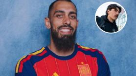 Héctor Bellerín se cuela en la celebración de España para decirle a Borja Iglesias lo que muchos piensan: "Tenemos mucha suerte de tenerte"