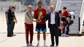 En directo: los campeones del mundo ya están en Madrid, horario, rúa y celebración del Mundial de España, minuto a minuto