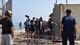 La prensa de Marruecos y el 'silencio' ante la crisis migratoria masiva en la frontera de Ceuta