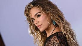 El momento 'tierra, trágame' de Karol G con una niña en pleno concierto: "¿Tu canción favorita es 'Dai Dai' de Shakira?