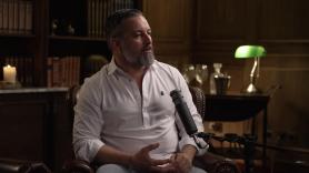 Recuperan en plena crisis migratoria en Ceuta lo que Santiago Abascal dijo sobre Marruecos en un podcast: "No pineso que sea el enemigo"